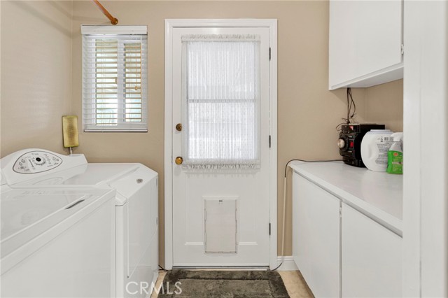 Detail Gallery Image 20 of 56 For 20115 Shoshonee, Apple Valley,  CA 92307 - 4 Beds | 2 Baths