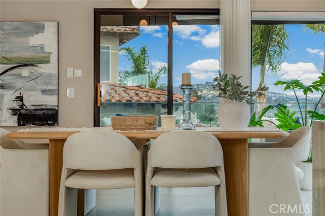 25102 Alicia Drive, Dana Point CA: https://media.crmls.org/medias/435ac977-5d0a-40a3-8964-e67d35e78425.jpg