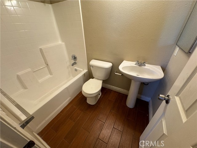 Detail Gallery Image 11 of 67 For 14570 Piedmont Dr, Moreno Valley,  CA 92555 - 5 Beds | 3/1 Baths