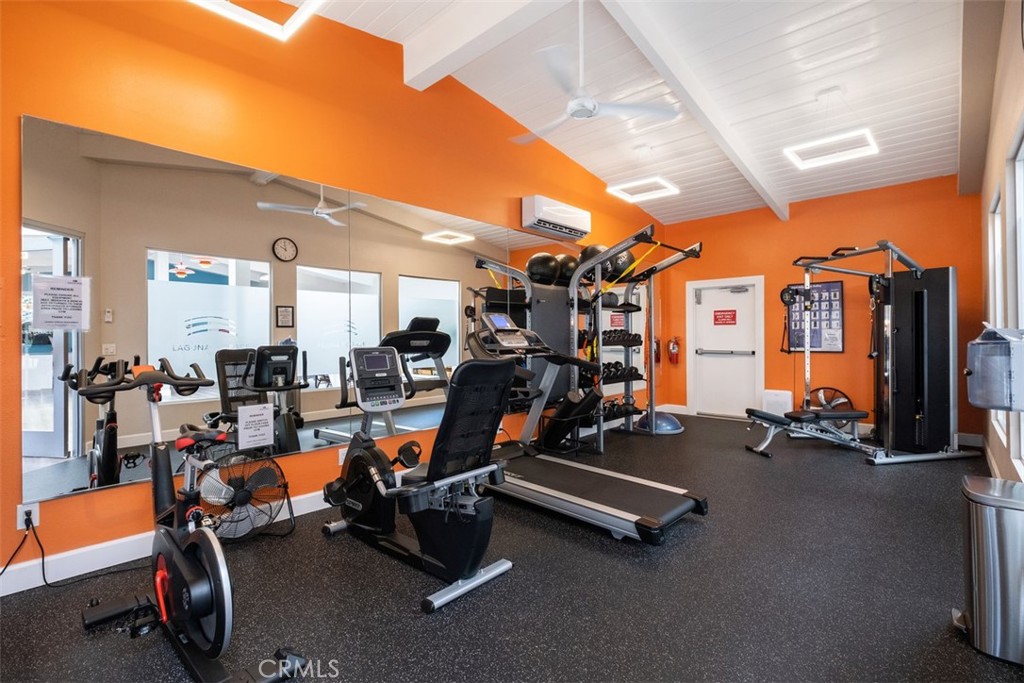 MLS #OC25252846 image #40