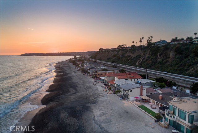 Detail Gallery Image 3 of 44 For 35225 Beach Rd, Dana Point,  CA 92624 - 3 Beds | 3/1 Baths