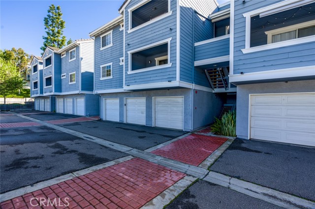 Detail Gallery Image 3 of 14 For 121 S Lakeview Ave 121g,  Placentia,  CA 92870 - 2 Beds | 2 Baths