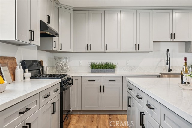 Image 9 of 28 For 18919 Cranbrook Avenue