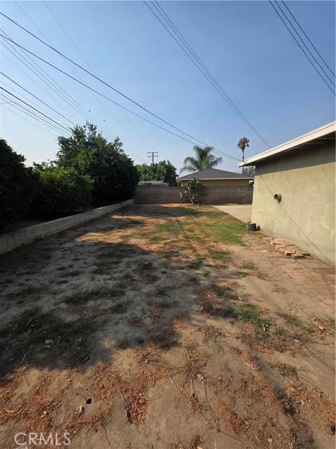 10243 Fremont Avenue, Montclair CA: https://media.crmls.org/medias/435e83ae-bb60-4fe7-89c0-20d7ccb0fba3.jpg