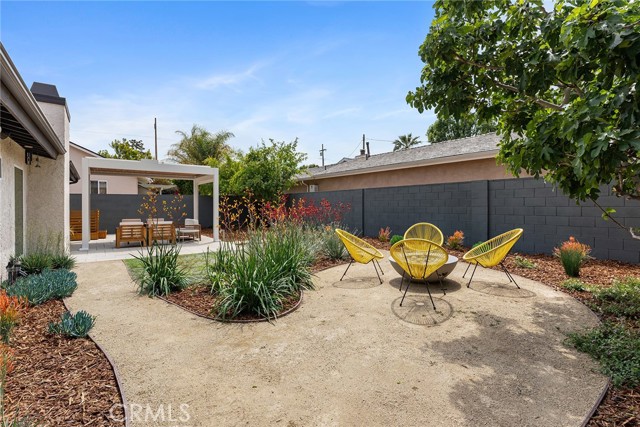 Detail Gallery Image 37 of 42 For 5607 Royer Ave, Woodland Hills,  CA 91367 - 4 Beds | 2 Baths