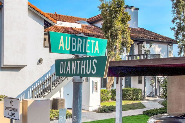 Detail Gallery Image 3 of 10 For 5 Aubrieta, Rancho Santa Margarita,  CA 92688 - 2 Beds | 2 Baths