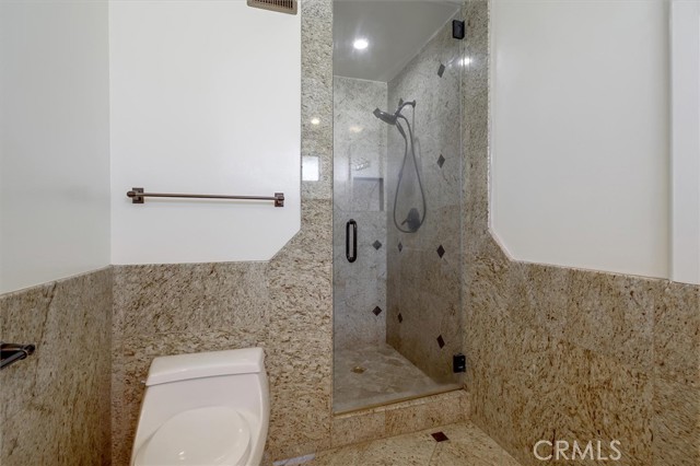 Detail Gallery Image 51 of 65 For 24216 Calvert St, Woodland Hills,  CA 91367 - 5 Beds | 3/1 Baths