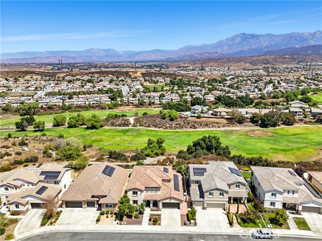 Detail Gallery Image 3 of 44 For 35160 Smith Ave, Beaumont,  CA 92223 - 4 Beds | 3 Baths
