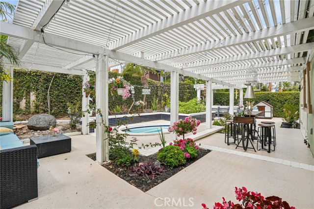 Detail Gallery Image 36 of 40 For 17675 Rainglen, Huntington Beach,  CA 92649 - 3 Beds | 2/1 Baths