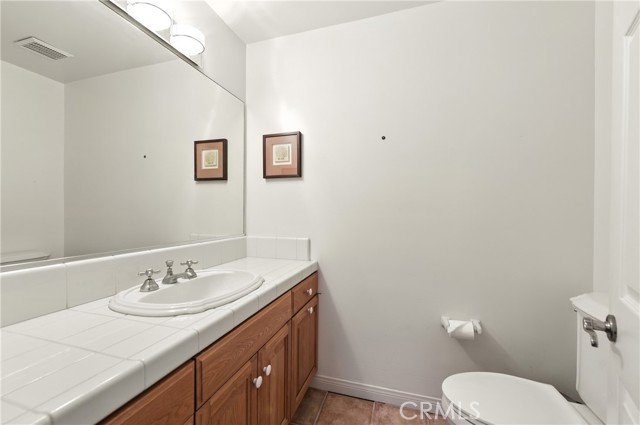 4931 Shoreline Way, Oxnard CA: https://media.crmls.org/medias/43606e6e-d8f6-47d0-950d-15f70ac16582.jpg