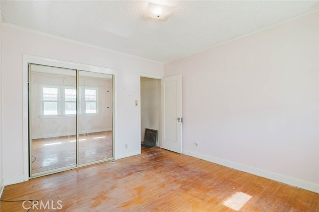 735 East Verdugo Avenue photo 23