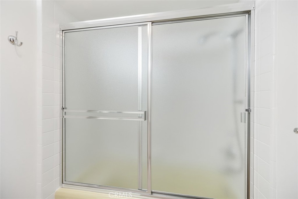 MLS #OC25261142 image #22