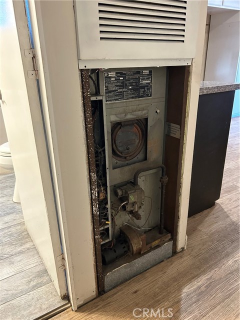 Detail Gallery Image 18 of 24 For 1045 N Azusa Ave. Spc 50, Covina,  CA 91722 - 2 Beds | 1 Baths