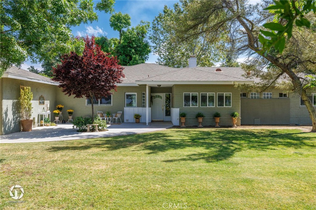 10251 Stenderup Avenue, Bakersfield, CA 93307
