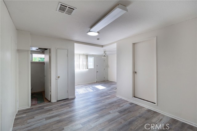 6340 Wilbur Avenue photo 8
