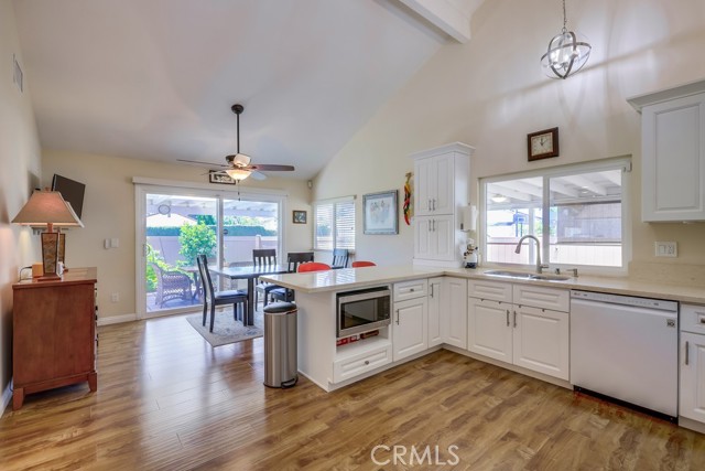 Image 18 of 68 For 13418 Palm Place