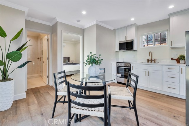 Detail Gallery Image 53 of 66 For 4001 4001 Pine, Long Beach,  CA 90807 - 5 Beds | 5 Baths