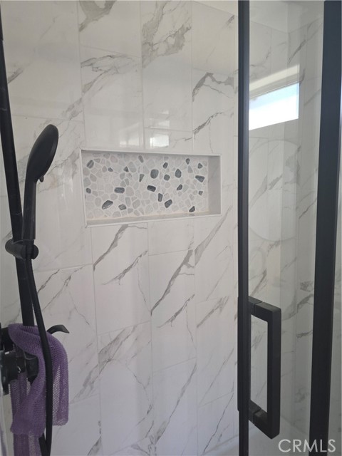 Detail Gallery Image 12 of 19 For 57336 Crestview Dr, Yucca Valley,  CA 92284 - 4 Beds | 2 Baths