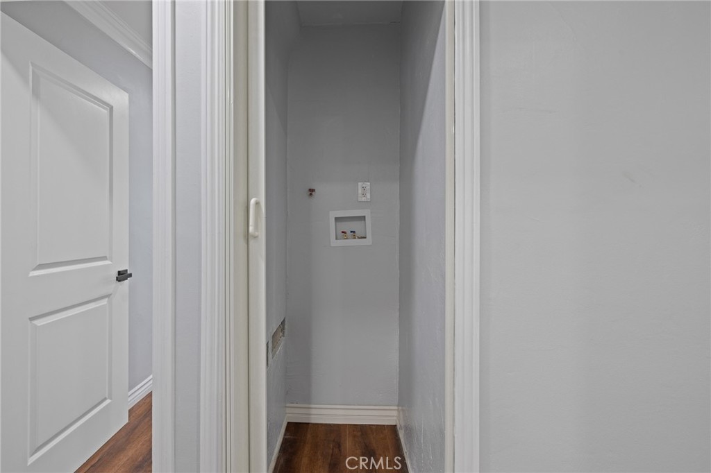 https://media.crmls.org/medias/4363f5bb-498e-4ce5-bf6d-143e7db2a79a.jpg?preset=X-Large