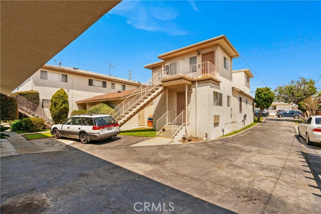 1900 Vanderbilt Lane, Redondo Beach CA: https://media.crmls.org/medias/436419a3-d553-4af1-90a7-eb58bd10288e.jpg