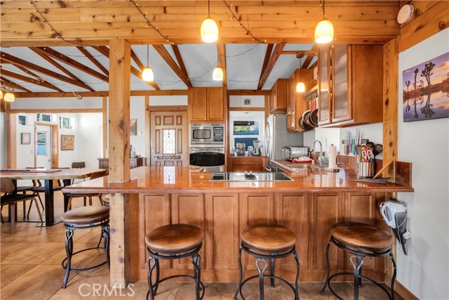Detail Gallery Image 10 of 55 For 8173 Fleur Dr, Joshua Tree,  CA 92252 - 2 Beds | 3 Baths