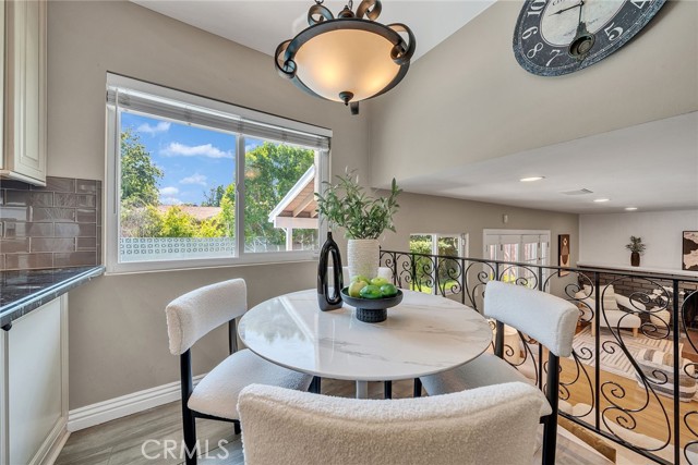 651 N Sunnyslope Avenue, Pasadena CA: https://media.crmls.org/medias/43647a1b-9f4c-4812-96ac-81e03fbf0824.jpg