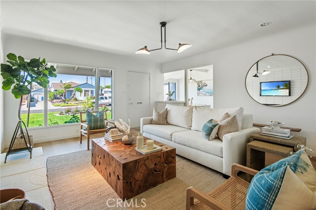 Detail Gallery Image 1 of 1 For 1115 W 26th St, San Pedro,  CA 90731 - 4 Beds | 2 Baths