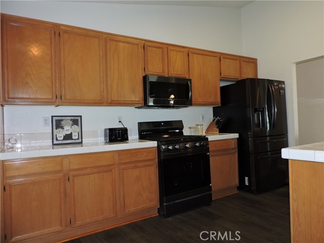 1326 Janes Way, Colton CA: https://media.crmls.org/medias/4364c682-c520-43c6-9bfd-5048c31c1408.jpg