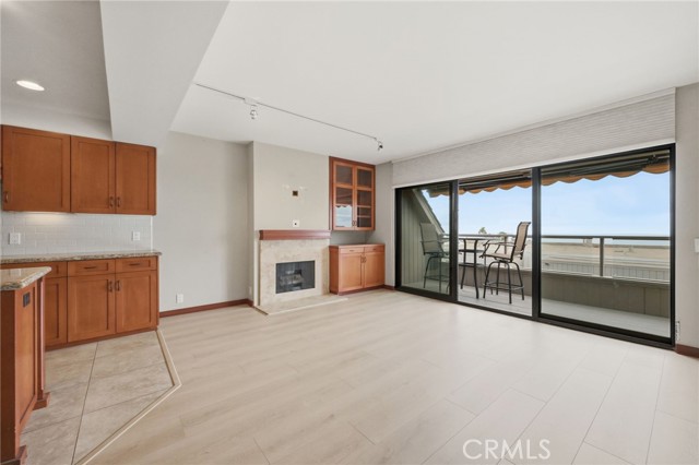 21771 Ocean Vista Drive, Laguna Beach CA: https://media.crmls.org/medias/43653c82-f6d4-4d58-b61c-93b57757866e.jpg