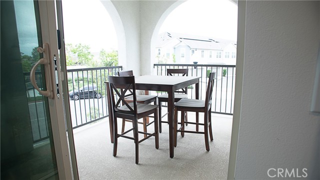 Detail Gallery Image 8 of 17 For 15941 Bravery Ave, Chino,  CA 91708 - 3 Beds | 2/1 Baths