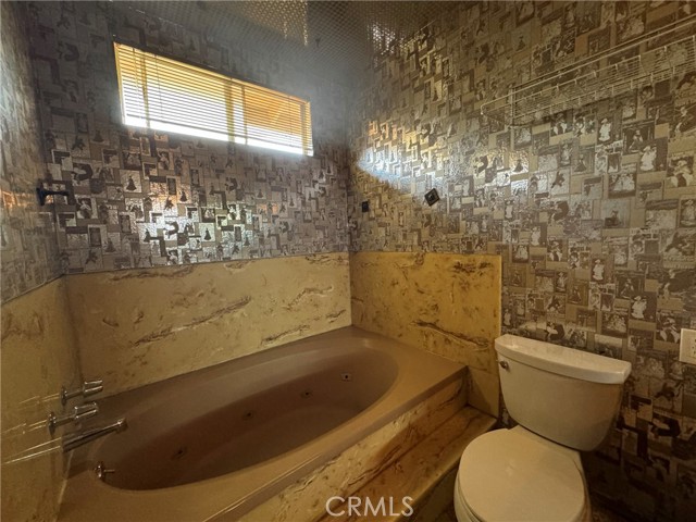 Detail Gallery Image 16 of 31 For 2757 Overland Ave, Los Angeles,  CA 90064 - 5 Beds | 3/1 Baths