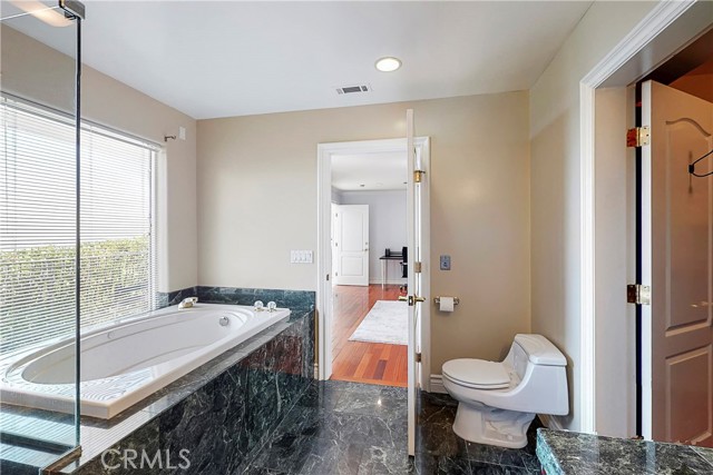 Detail Gallery Image 57 of 66 For 11832 S Circle Dr, Whittier,  CA 90601 - 5 Beds | 6/1 Baths
