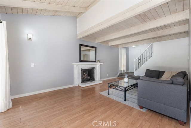 Detail Gallery Image 5 of 30 For 1546 Holly Ct, Thousand Oaks,  CA 91360 - 3 Beds | 2/1 Baths