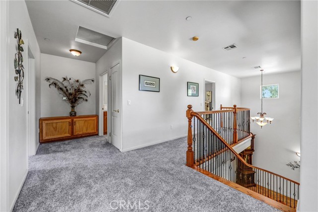 10345 McBroom Street, Sunland CA: https://media.crmls.org/medias/436876e3-4074-4518-a101-69e3e6a41a72.jpg