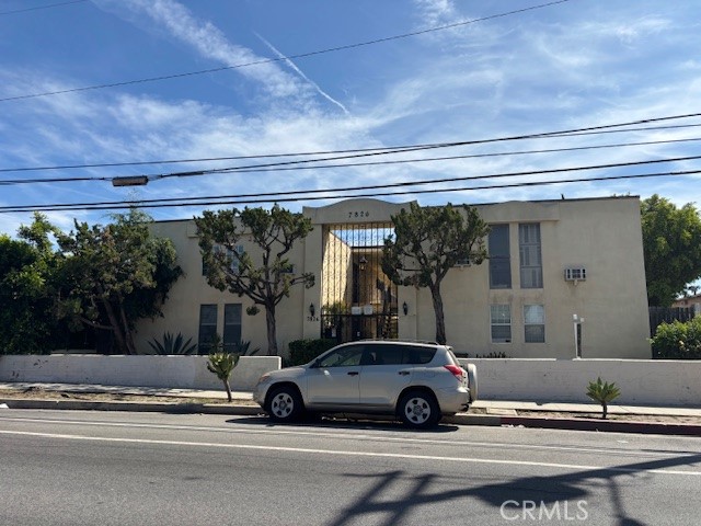 7826 Laurel Canyon #7