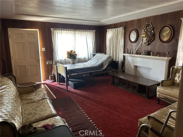 Detail Gallery Image 4 of 32 For 2549 Kansas Ave, South Gate,  CA 90280 - 2 Beds | 1 Baths