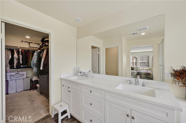 16765 Stags Leap Lane, Fontana CA: https://media.crmls.org/medias/436a825c-1070-4a44-aa30-add1d65a5dbe.jpg