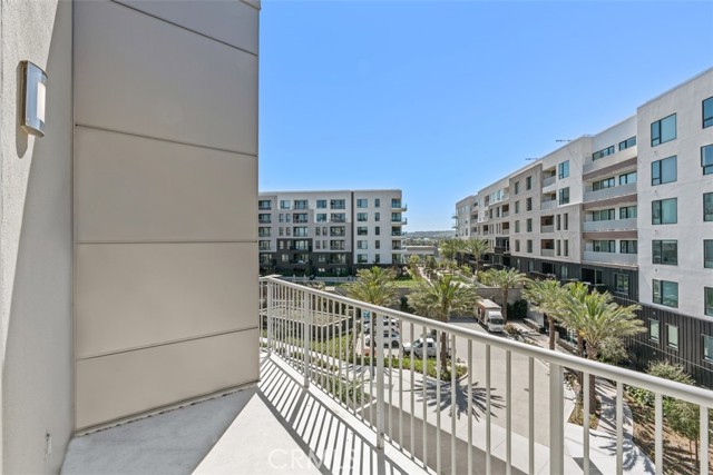 Detail Gallery Image 11 of 43 For 21 Gramercy #411,  Irvine,  CA 92612 - 1 Beds | 2 Baths