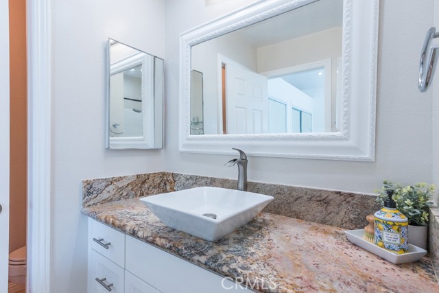 Detail Gallery Image 23 of 38 For 18213 Flynn Dr #132,  Canyon Country,  CA 91387 - 2 Beds | 2 Baths