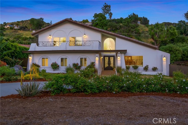 820 Glendora Mountain Rd, Glendora, CA 91741