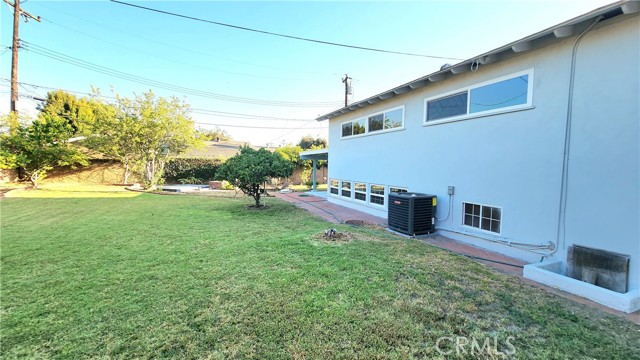 Detail Gallery Image 45 of 45 For 2408 E Briarvale Ave, Anaheim,  CA 92806 - 4 Beds | 2/1 Baths