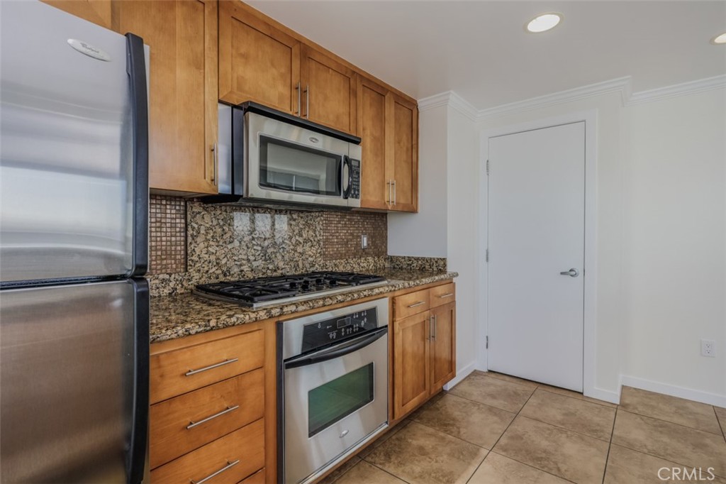 MLS #PW25250785 image #7