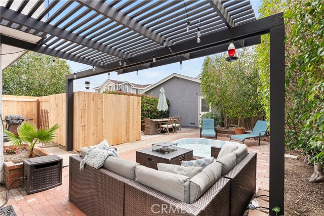 Detail Gallery Image 29 of 34 For 347 E 18th St #C,  Costa Mesa,  CA 92627 - 3 Beds | 2/1 Baths