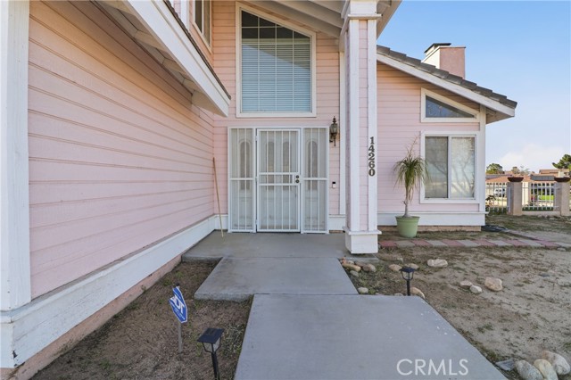 Detail Gallery Image 6 of 39 For 14260 Meadow Grove, Victorville,  CA 92395 - 3 Beds | 2/1 Baths