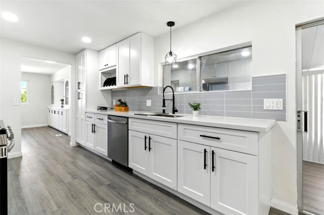900 Santa Clara Circle, Hemet CA: https://media.crmls.org/medias/436d65b3-fb84-4479-a765-84195120dde6.jpg