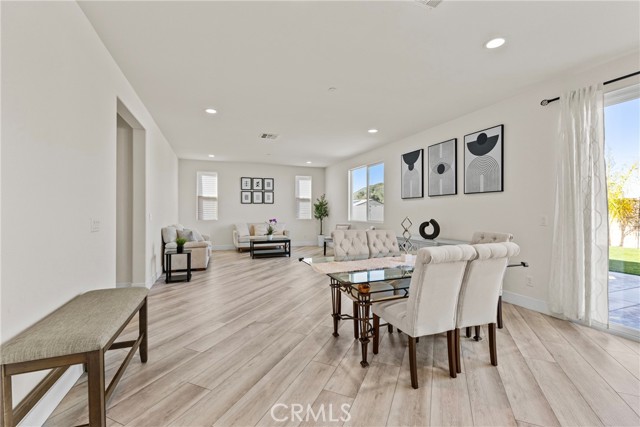 Detail Gallery Image 9 of 49 For 30342 Singer Lane, Menifee,  CA 92584 - 5 Beds | 3/1 Baths