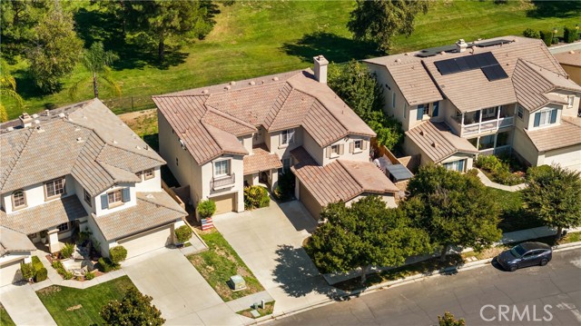 Detail Gallery Image 3 of 45 For 11967 Southwind Way, Yucaipa,  CA 92399 - 5 Beds | 3 Baths