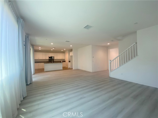 Detail Gallery Image 7 of 31 For 2932 E Silver Sky Dr, Ontario,  CA 91762 - 4 Beds | 3 Baths
