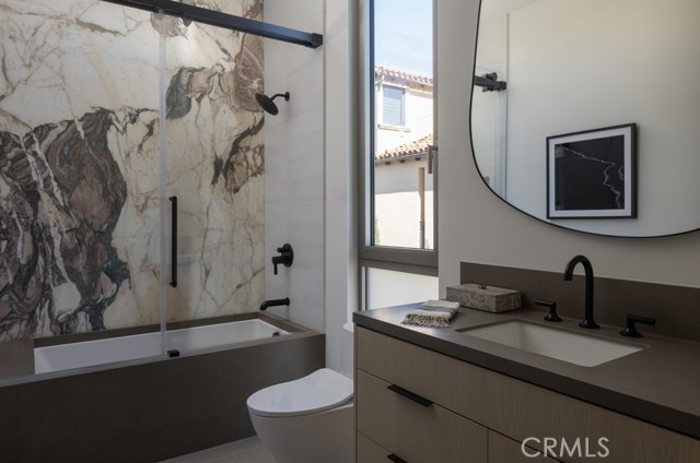 Detail Gallery Image 20 of 35 For 3512 Ocean Bld, Corona Del Mar,  CA 92625 - 5 Beds | 7/4 Baths