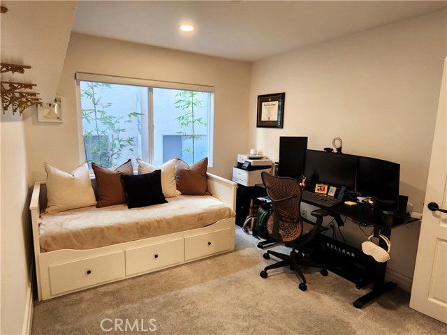 Detail Gallery Image 23 of 34 For 820 S Bedford #105,  Los Angeles,  CA 90035 - 2 Beds | 2/1 Baths